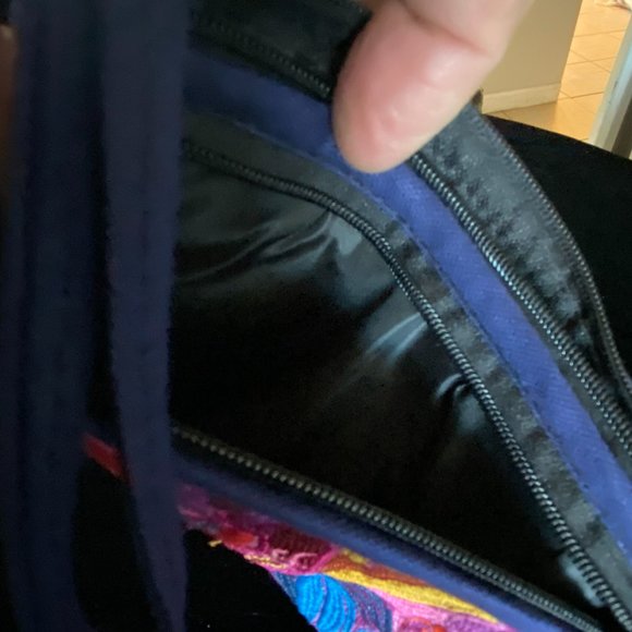 Wristlet from Mexico, embroidered by hand.about 6" long - Picture 5 of 9